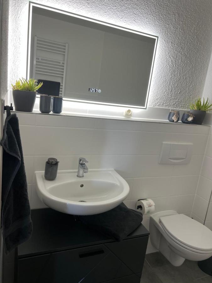 Juna Mit Tg Stellplatz Apartment