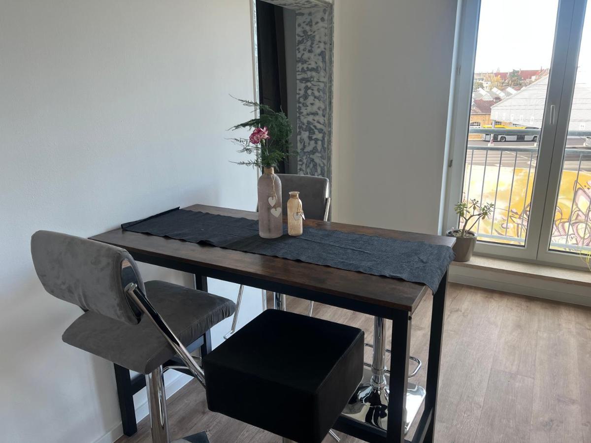 Juna Mit Tg Stellplatz *