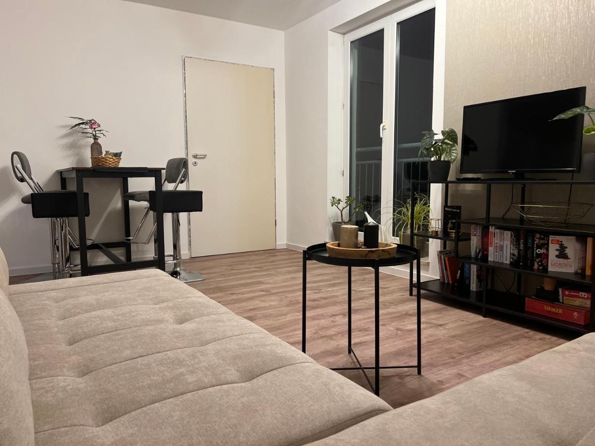 Juna Mit Tg Stellplatz